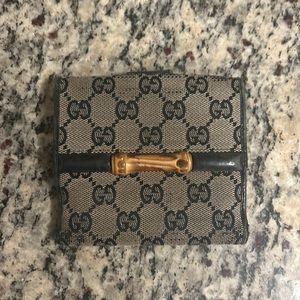 Vintage Gucci wallet